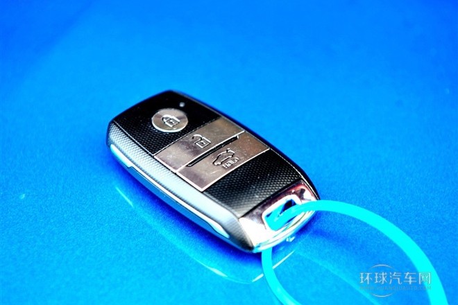 2013款 1.8L 自動(dòng)Premium