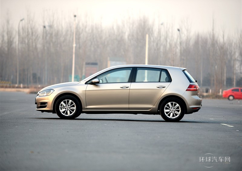 2014款 1.6L 手動時尚型