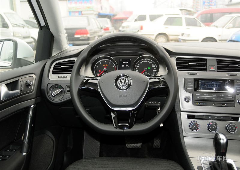 2014款 1.6L 自動舒適型