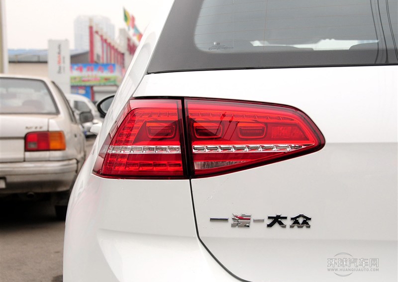 2014款 1.6L 自動舒適型