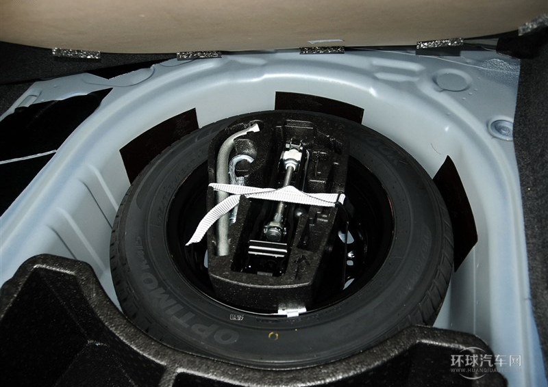 2013款 1.4L 手動時尚型