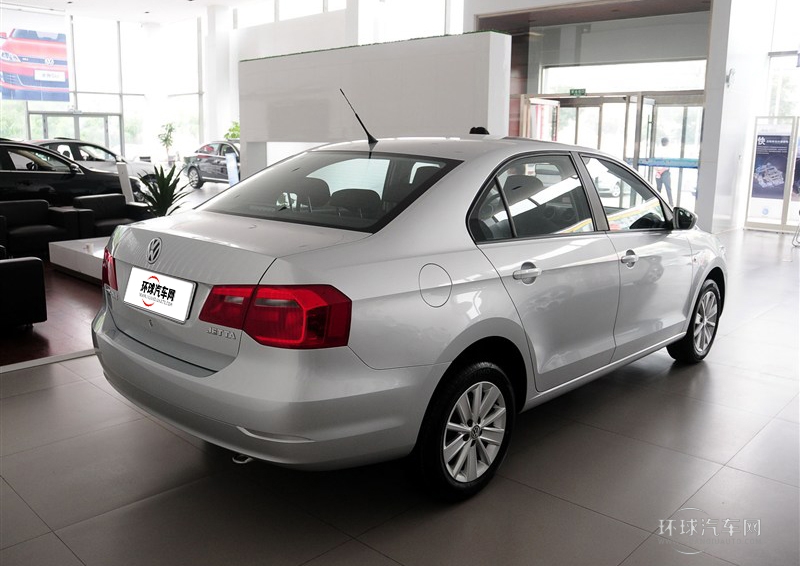 2013款 1.4L 手動舒適型