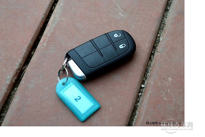 2013款 2.4L 兩驅(qū)智尚版