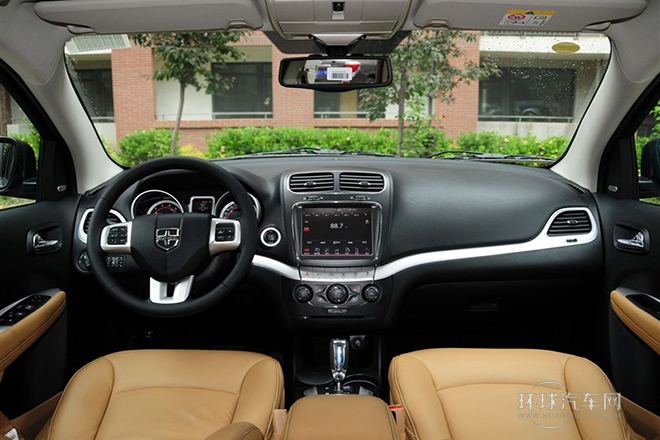 2013款 3.6L 四驅旗艦版