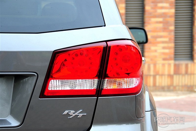 2013款 3.6L 四驅(qū)旗艦版