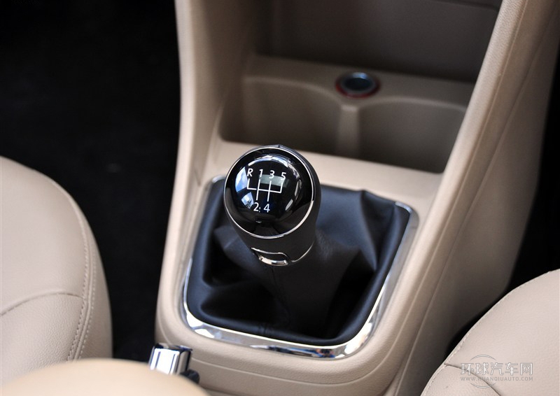 2013款 1.6L 手動豪華型