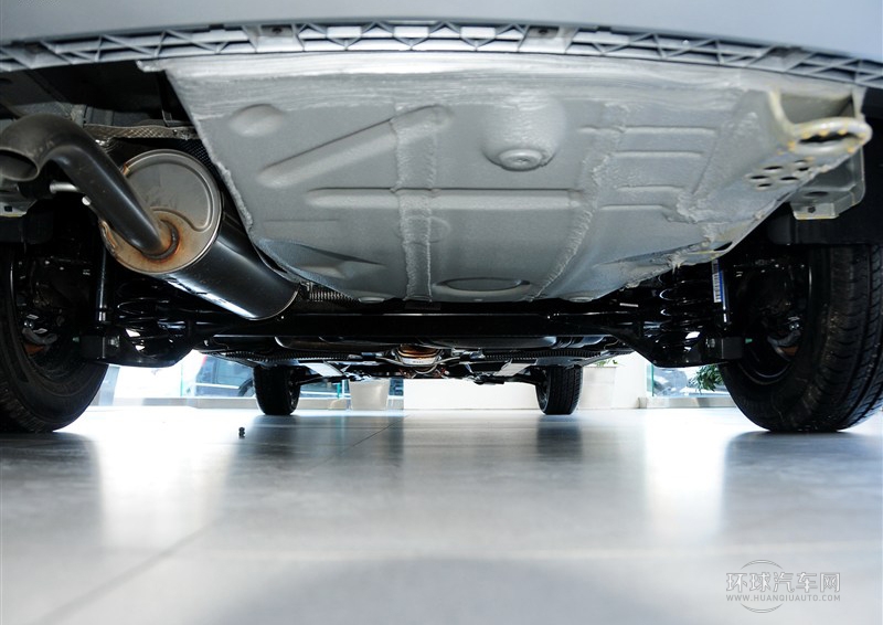 2013款 1.6L 手動時尚型