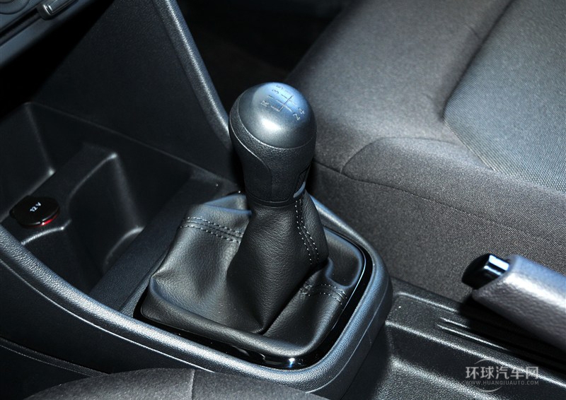 2013款 1.6L 手動時尚型