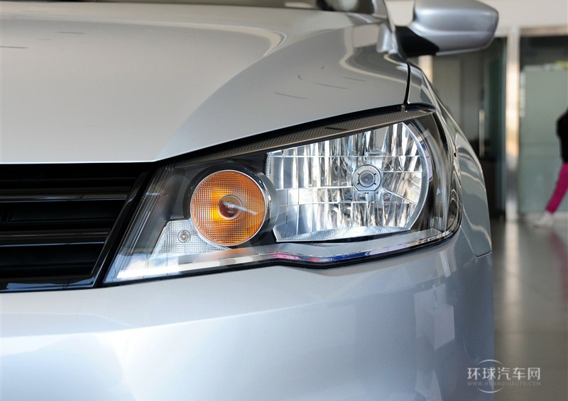 2013款 1.6L 手動時尚型