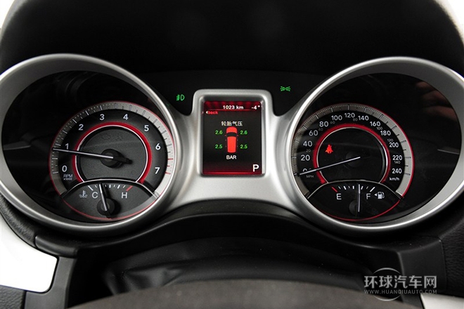 2013款 2.4L 兩驅尊尚版