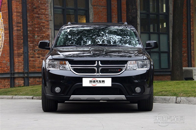 2013款 2.4L 兩驅(qū)尊尚版