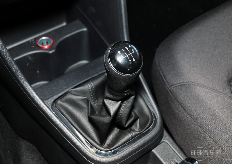 2013款 1.6L 手動舒適型