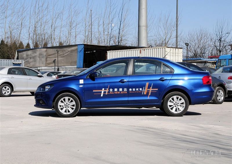 2013款 1.6L 手動舒適型