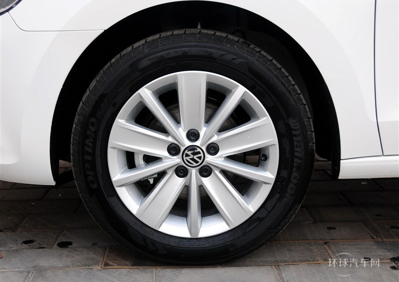 2013款 1.6L 自動舒適型