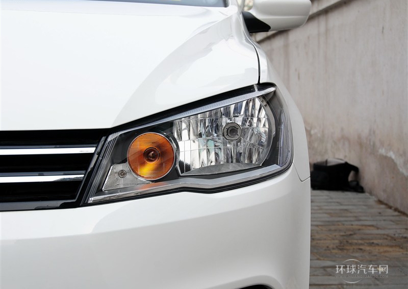 2013款 1.6L 自動舒適型