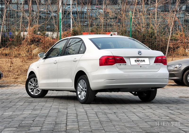 2013款 1.6L 自動舒適型