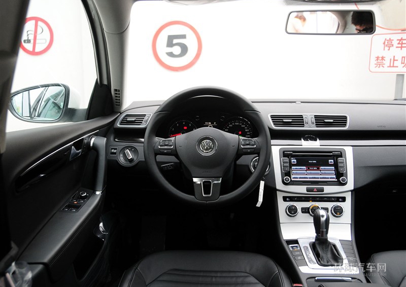 2013款 1.8TSI 豪華型