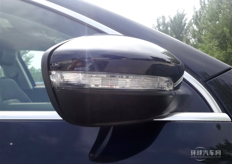 2013款 1.8TSI 舒適型