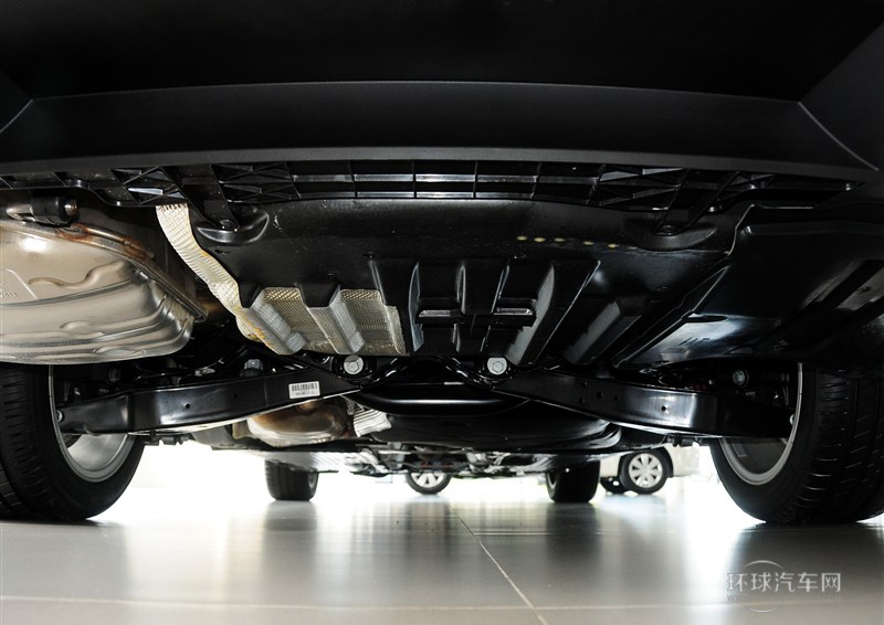 2013款 1.8TSI 尊貴型