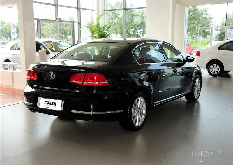 2013款 1.8TSI 尊貴型