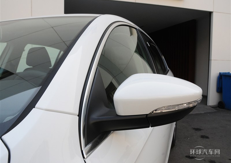 2013款 2.0TSI 豪華型