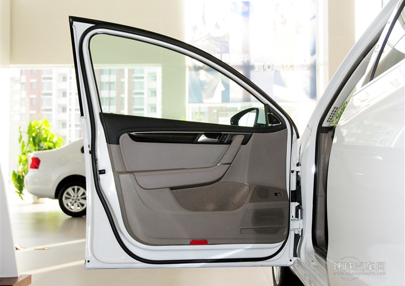 2013款 2.0TSI 至尊型