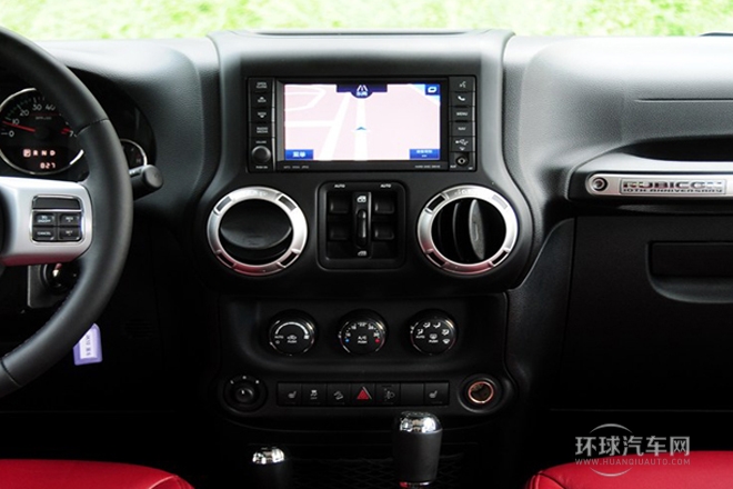 2013款 3.6L 四門十周年紀念版