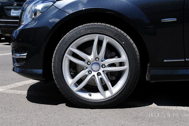 2013款C260時尚版 Grand Edition