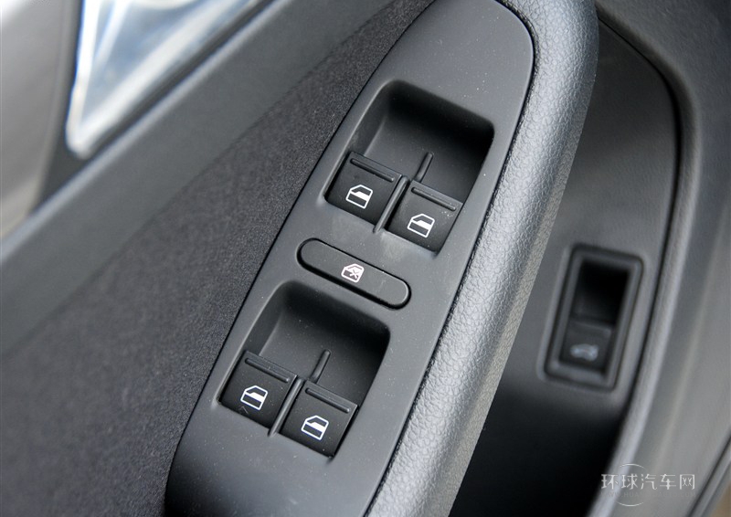 2014款 1.4TSI 手動時尚型