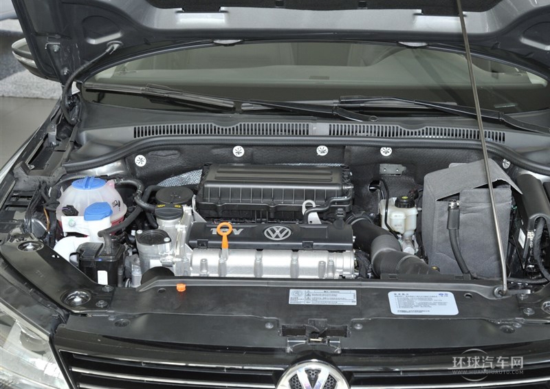 2014款 1.6L 手動時尚型