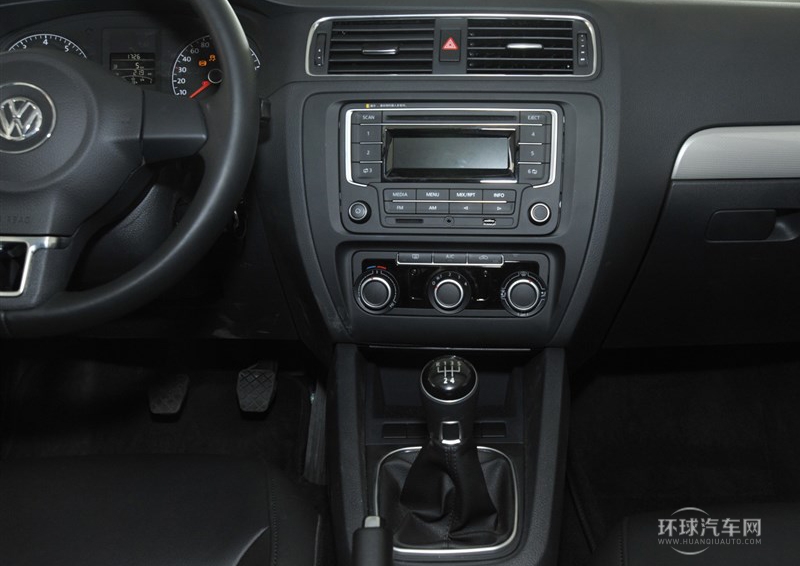 2014款 1.6L 手動時尚型