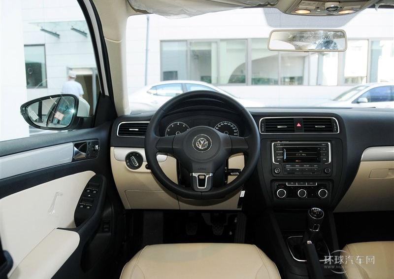 2014款 1.6L 手動舒適型