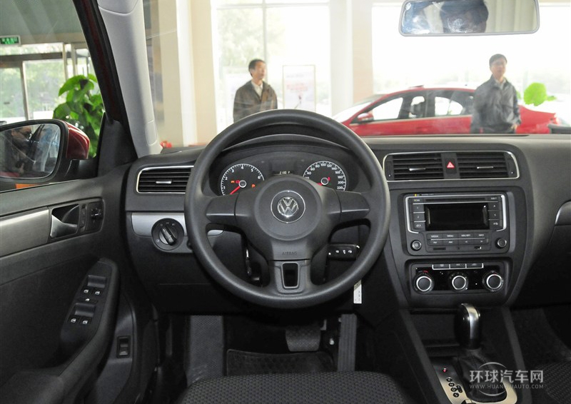 2014款 1.6L 自動時尚型