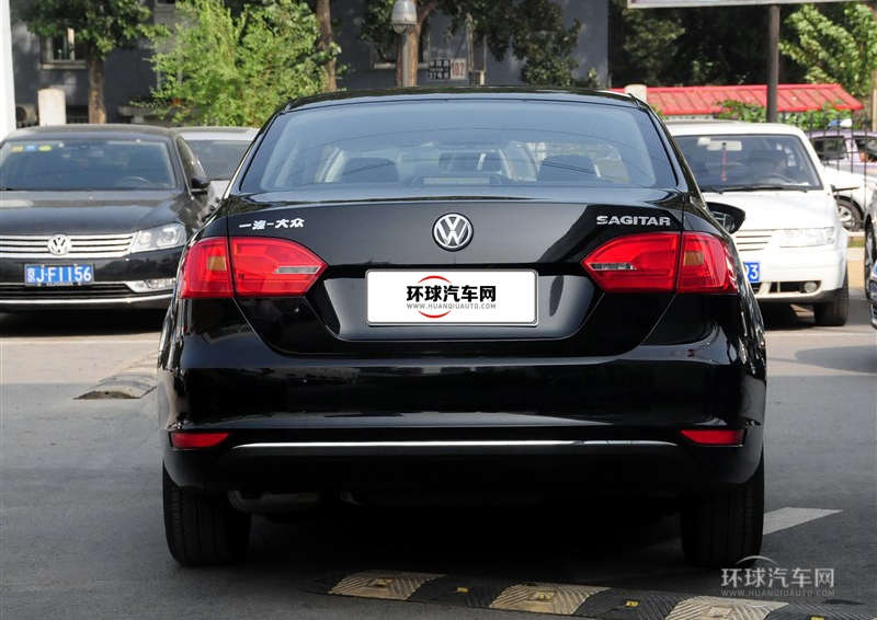 2014款 1.6L 自動(dòng)舒適型