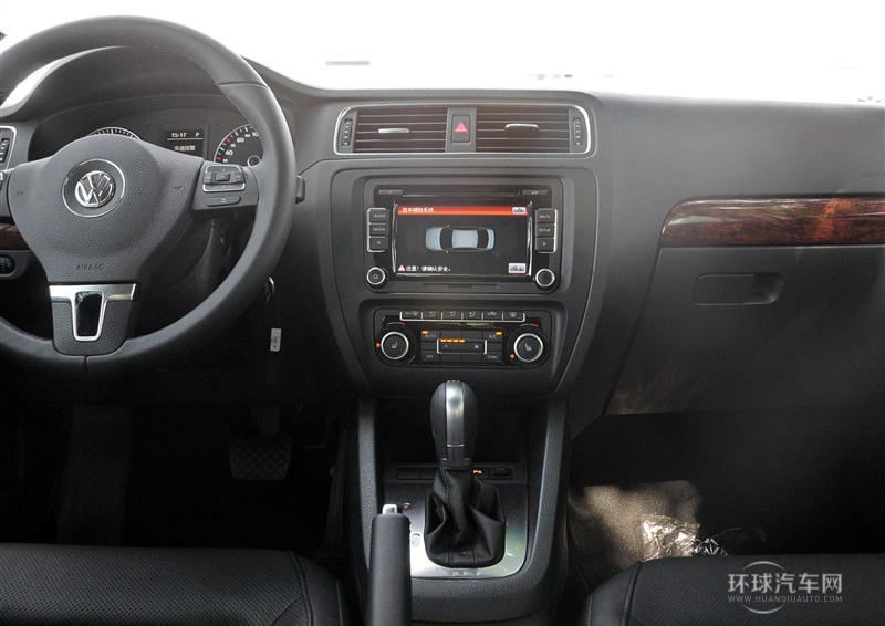 2014款 1.8TSI 自動(dòng)旗艦版