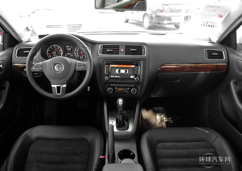 2014款 1.8TSI 自動旗艦版