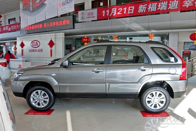 2013款 2.0L 手動兩驅版GL