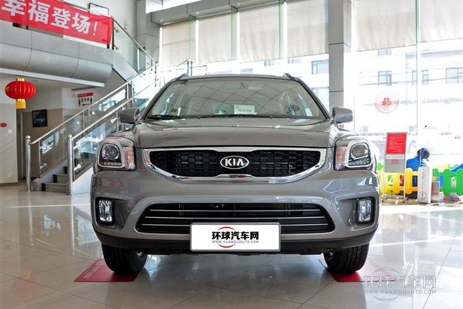 2013款 2.0L 手動兩驅版GL