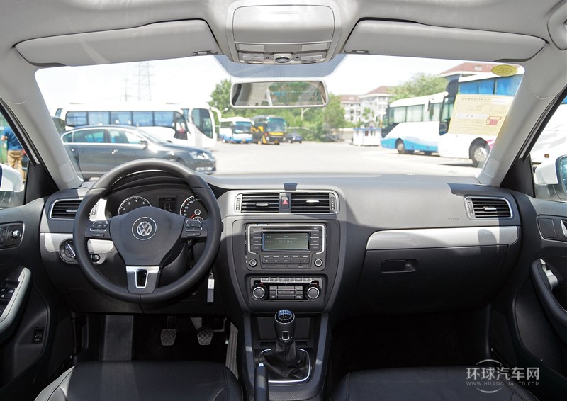 2014款 改款 1.4TSI 手動(dòng)豪華型