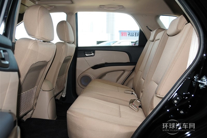 2013款 2.0L 自動兩驅版GL