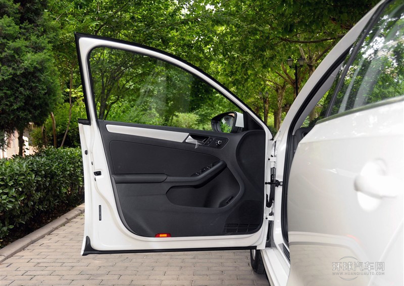 2014款 改款 1.4TSI 自動豪華型