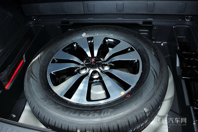 2013款 2.0L 手動兩驅版GLS