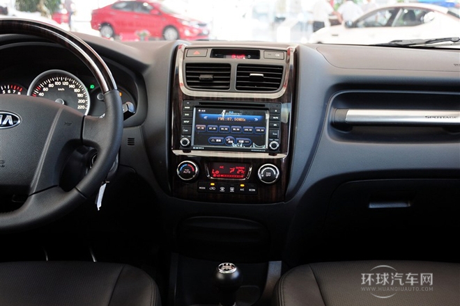 2013款 2.0L 手動(dòng)兩驅(qū)版GLS