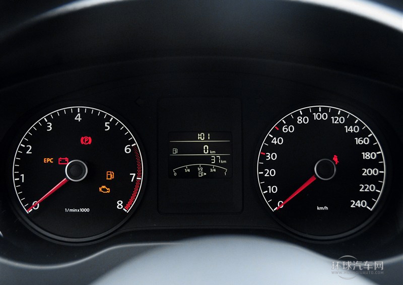 2014款 改款 1.6L 手動時尚型