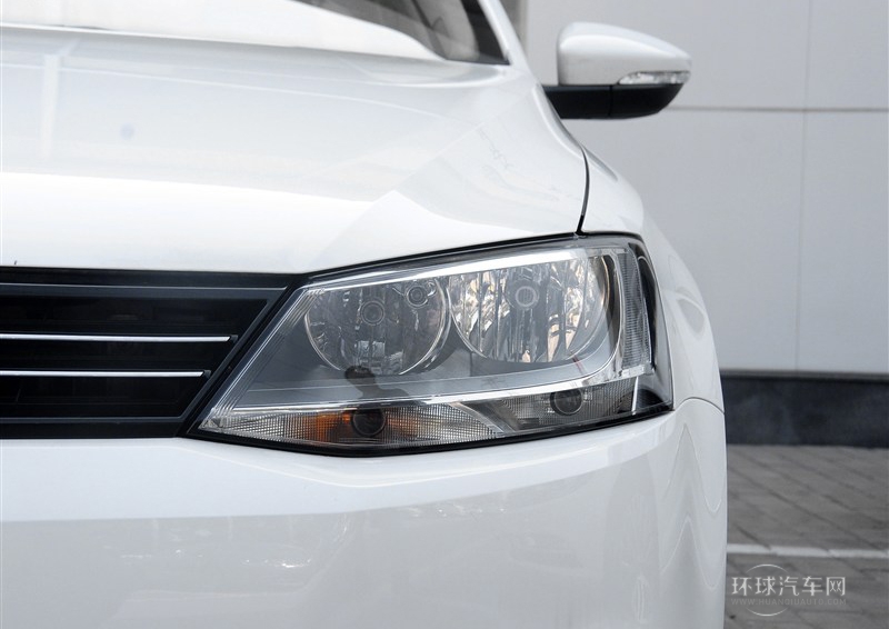 2014款 改款 1.6L 手動(dòng)時(shí)尚型