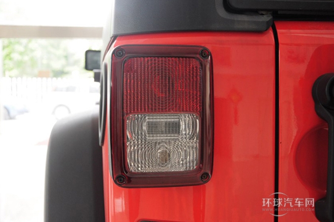 2013款 3.6L 四門(mén)版 Rubicon