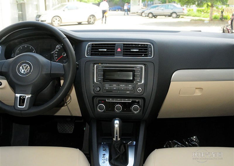 2014款 改款 1.6L 自動舒適型