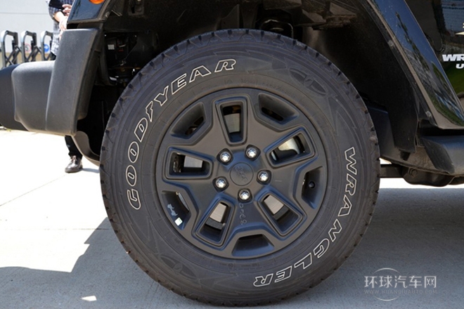 2013款 3.6L 四門版 Sahara