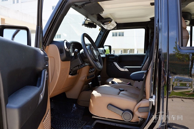 2013款 3.6L 四門版 Sahara