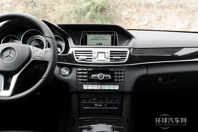 2015款E260L運動時尚版